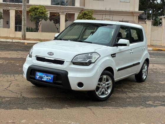 KIA SOUL 1.6 EX 16V FLEX 4P MANUAL